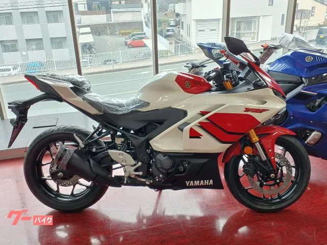 Yamaha YZF-R3 70th Anniversary Edition 2026 — фото 1, купить с доставкой в Москву