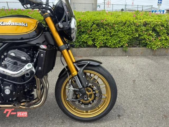 Kawasaki Z900RS SE 2023 — миниатюра 3