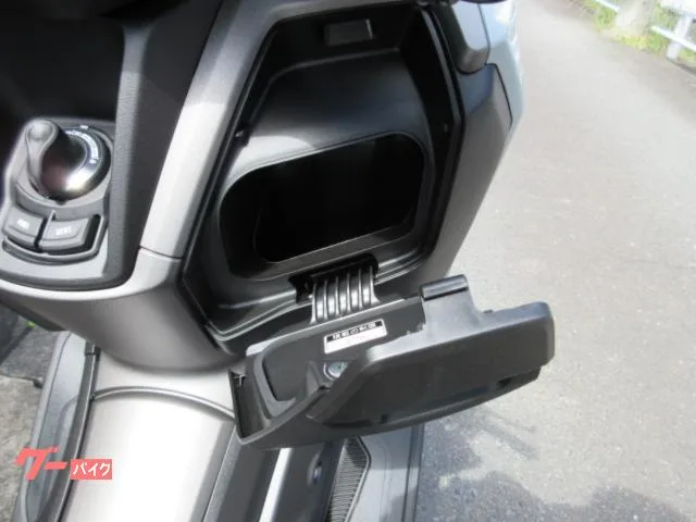 Yamaha NMAX USBC Y-connect BULECORE 2026 — миниатюра 5