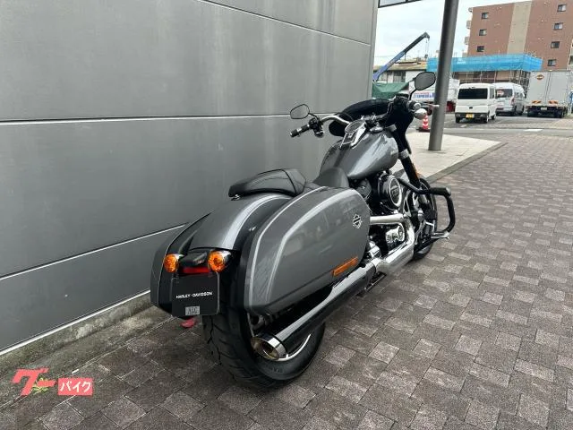 HARLEY-DAVIDSON FLSB 2022 — миниатюра 4