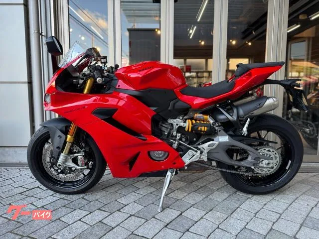 DUCATI V2 S 2025 — миниатюра 2