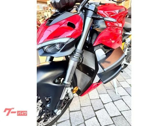 DUCATI V2 2022 — миниатюра 4