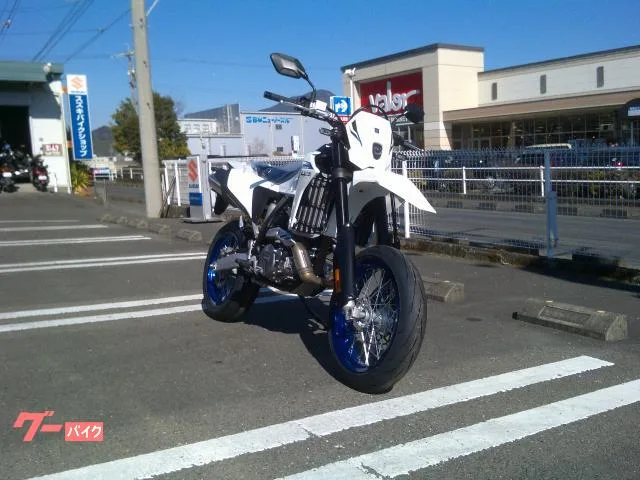 Suzuki DR-Z4SM 2025MODEL 2025 — миниатюра 2