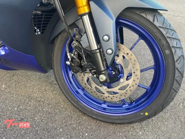 Yamaha YZF-R15 LED ABS 2025 — миниатюра 3