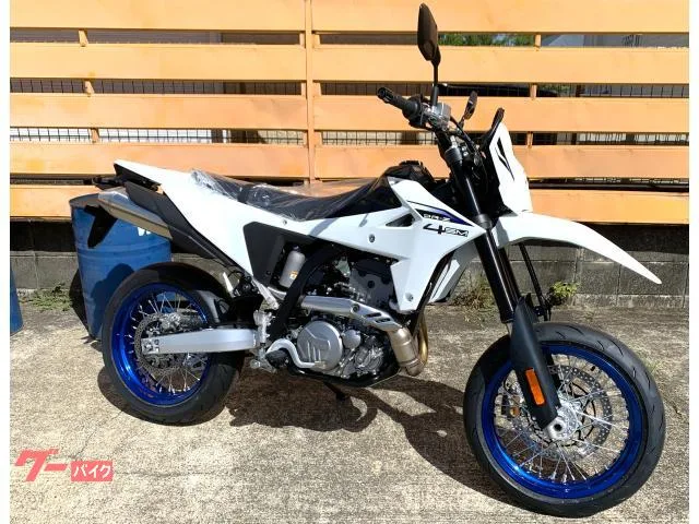 Suzuki DR-Z4SM 2025 — фото 1, купить с доставкой в Москву