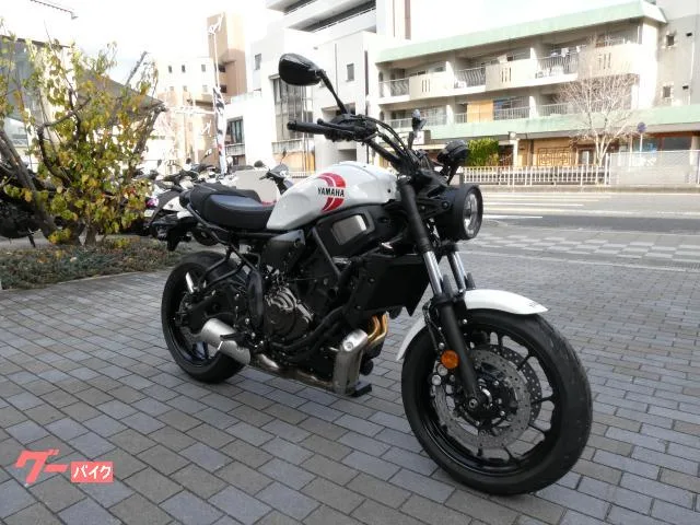 Yamaha XSR700 2025 — миниатюра 2