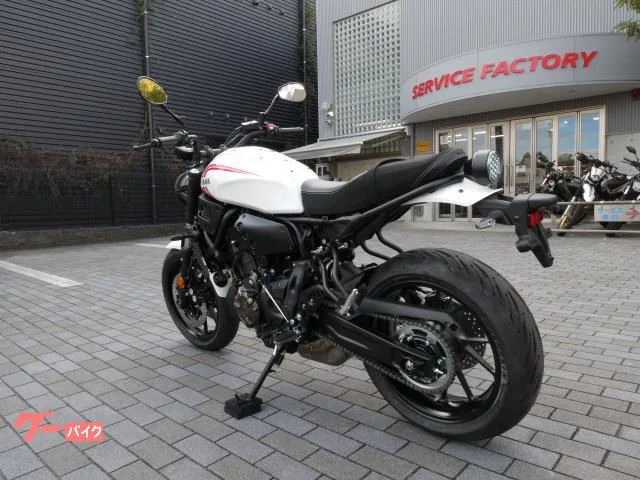 Yamaha XSR700 2025 — миниатюра 3