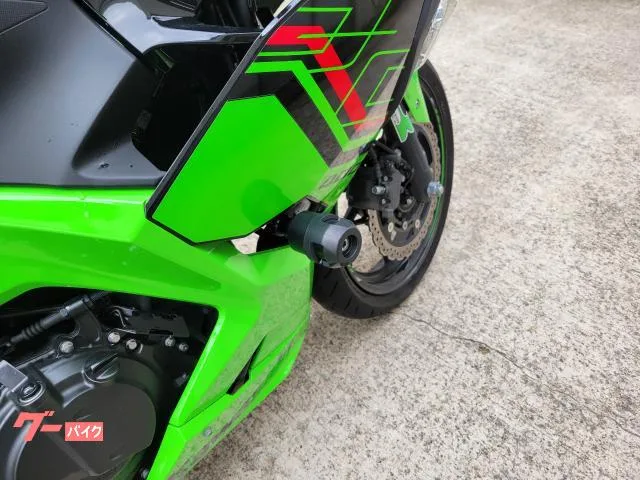 Kawasaki Ninja 400 2023 — миниатюра 3