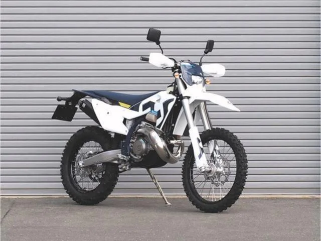 HUSQVARNA TE250 2026 2026 — миниатюра 2