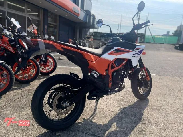 KTM 390SMC R 2026 — миниатюра 3