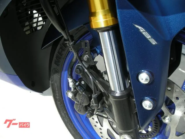Yamaha YZF-R15 2022 — миниатюра 4
