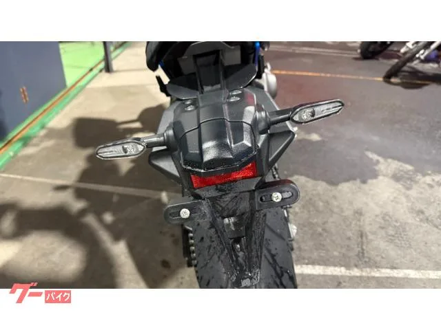 Yamaha XSR900 2023 — миниатюра 3