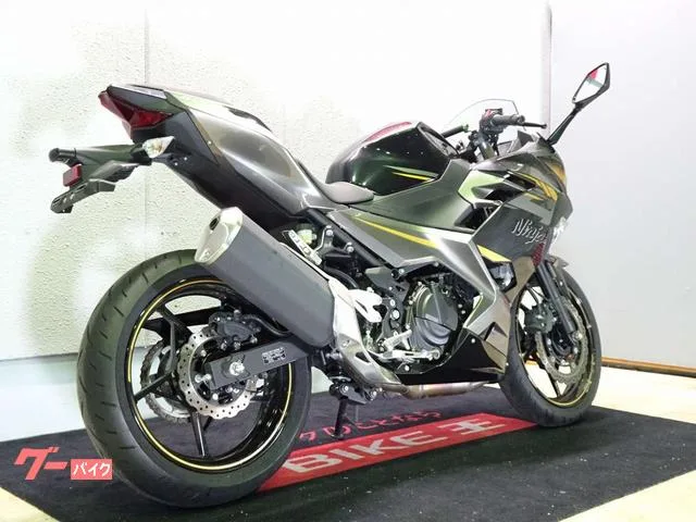 Kawasaki Ninja 400 ABS// // 2022 — миниатюра 3