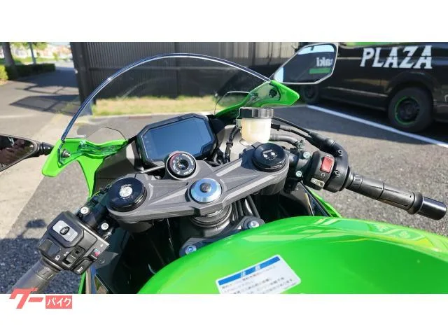 Kawasaki Ninja ZX-6R KRT EDITION ETC 2025 — миниатюра 3