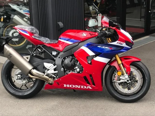 Honda CBR1000RR-R FIREBLADE SP 24 2024 — миниатюра 2
