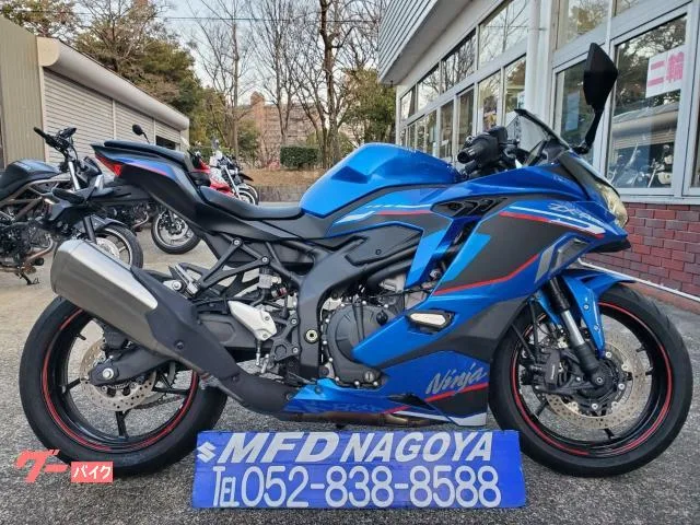 Kawasaki Ninja ZX-4R SE 400CC4 ETC USB 2024 — фото 1, купить с доставкой в Москву