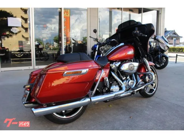 HARLEY-DAVIDSON FLHX 2024 — миниатюра 5