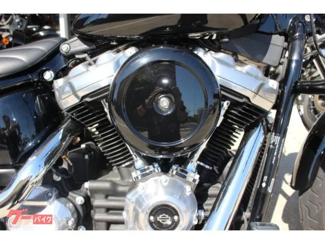 HARLEY-DAVIDSON FXST 2023 — миниатюра 3
