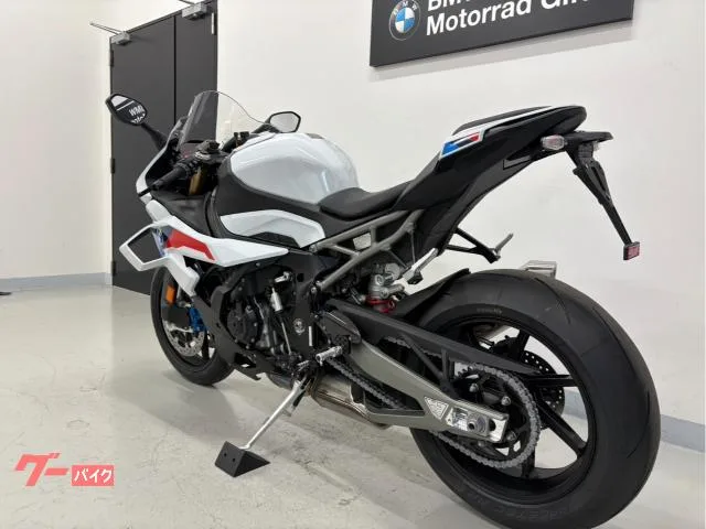 BMW S1000RR M BMW M M M M 2025 — миниатюра 4