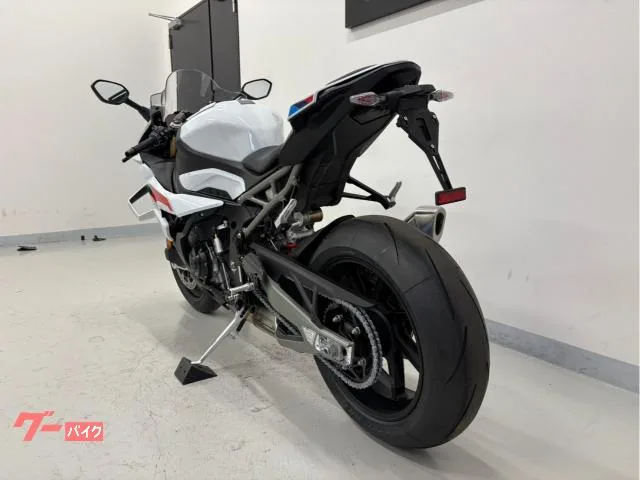 BMW S1000RR M BMW M M M M 2025 — миниатюра 5