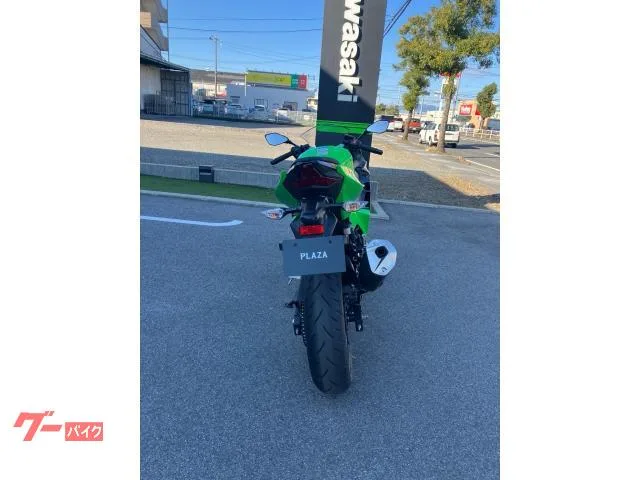 Kawasaki Ninja 400 2023 — миниатюра 3