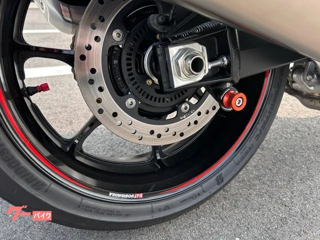 Suzuki (GSX1300R Hayabusa) USB 2024 — миниатюра 3