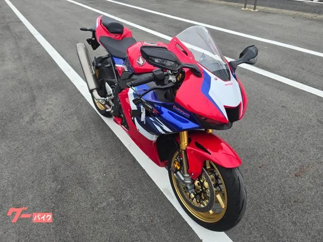 Honda CBR1000RR-R 2023 — миниатюра 5