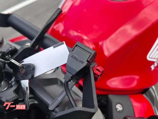 Honda CBR400R BabyFace USB 2023 — миниатюра 5