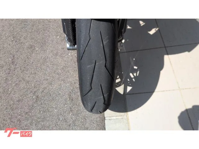 TRIUMPH 1200RR 2023 — миниатюра 3