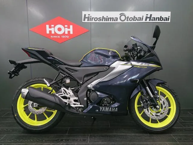 Yamaha YZF-R15 ABS 2023 — фото 1, купить с доставкой в Москву