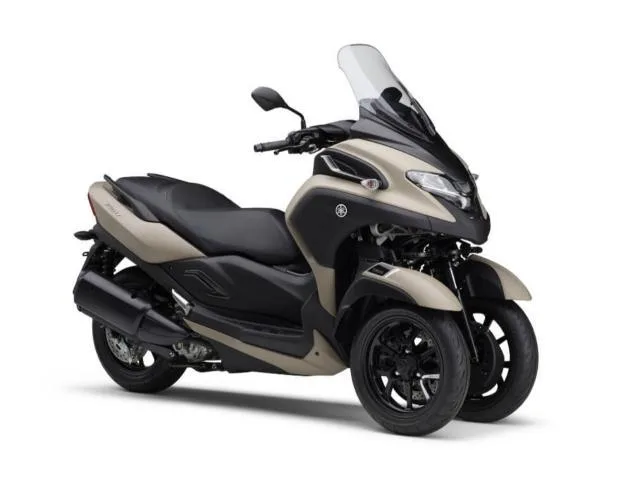Yamaha 300 ABS 2024 — фото 1, купить с доставкой в Москву