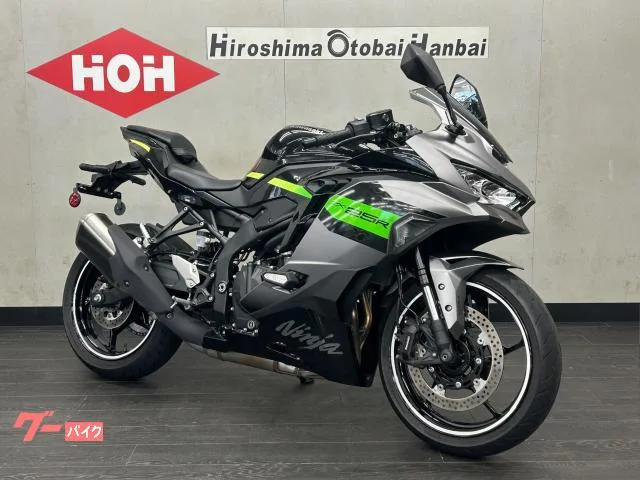 Kawasaki Ninja ZX-25R SE ETC2.0 USB 2026 — миниатюра 2