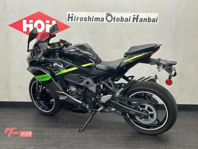 Kawasaki Ninja ZX-25R SE ETC2.0 USB 2026 — миниатюра 5