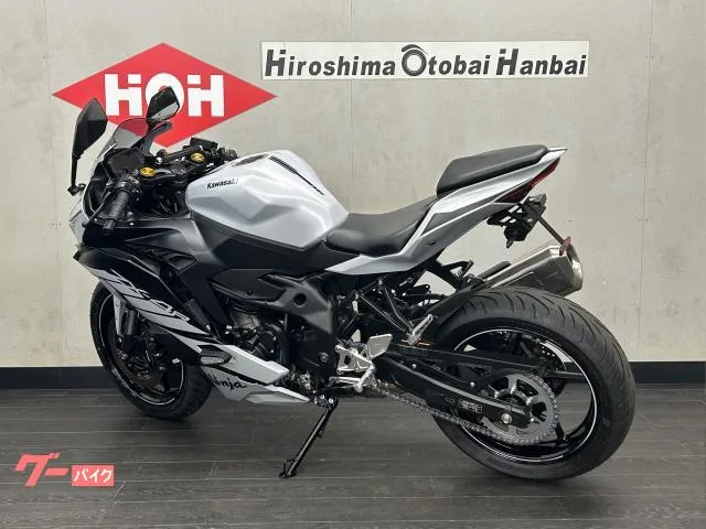 Kawasaki Ninja ZX-4R SE ETC2.0 USB 2025 — миниатюра 5