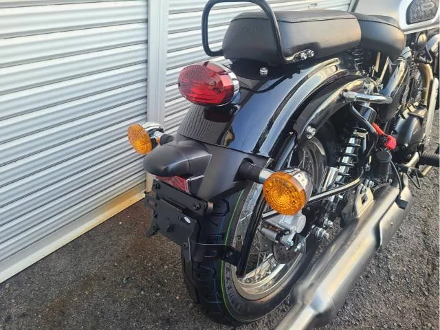 BENELLI 400 2024 — миниатюра 5