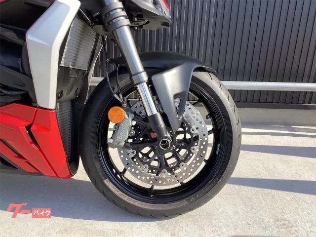DUCATI V2 2023 — миниатюра 3