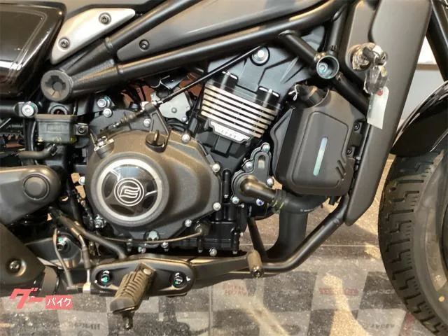 CFMOTO 450CL-C BOBBER 2026 — миниатюра 3