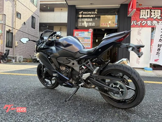 Kawasaki Ninja ZX-25R SE ZX250H 2025 — миниатюра 4