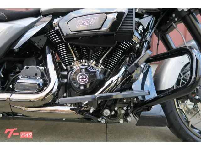 HARLEY-DAVIDSON CVO FLHXSE 2023 — миниатюра 5