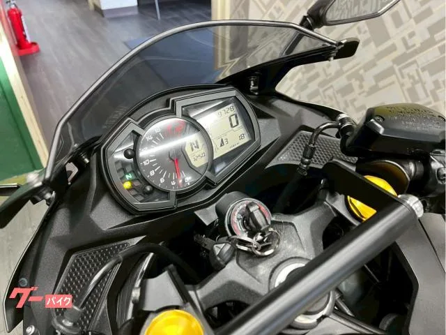Kawasaki Ninja ZX-25R SE 2022 — миниатюра 3