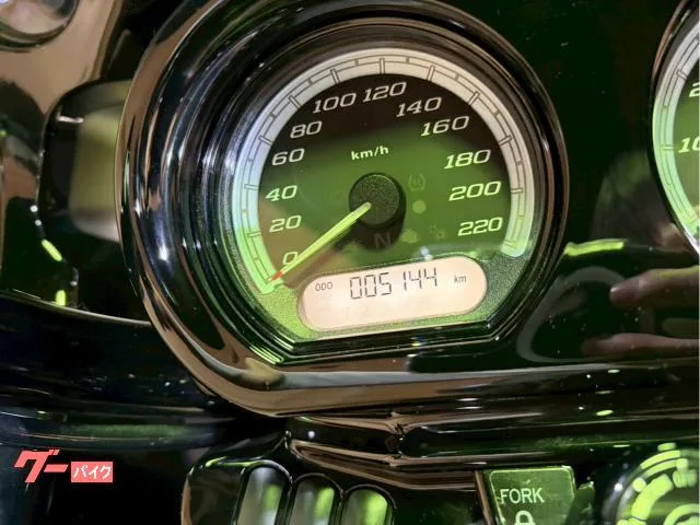 HARLEY-DAVIDSON FLTRK ETC 2023 — миниатюра 3