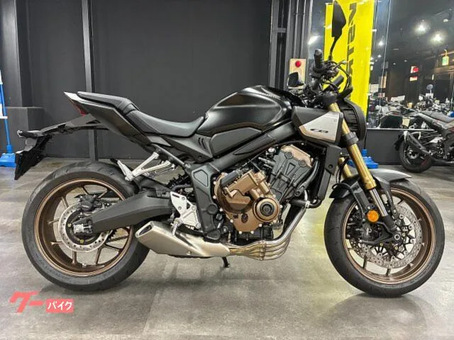 Honda CB650R E-Clutch 5.0TFT Honda RoadSyn 2024 — миниатюра 2