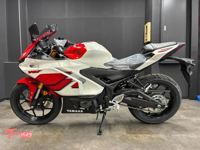 Yamaha YZF-R25 2026 70 ABS USB 2026 — миниатюра 4