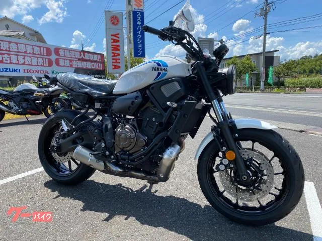 Yamaha XSR700 2023 LED 2023 — миниатюра 2