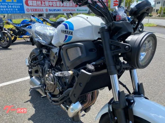 Yamaha XSR700 2023 LED 2023 — миниатюра 4
