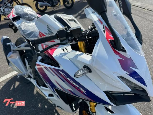 Honda CBR250RR 2025 NEW 2025 — миниатюра 3