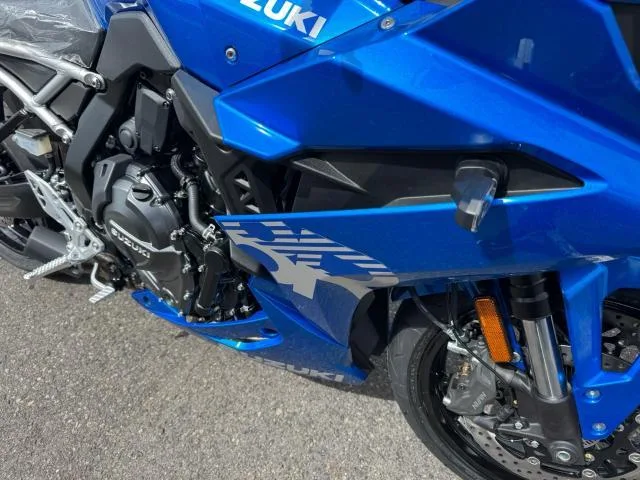 Suzuki GSX-8R 2026 2026 — миниатюра 5