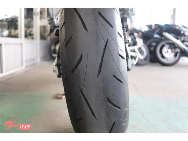Honda CB650R E-Clutch ABS ETC2.0 Mio2 2024 — миниатюра 5