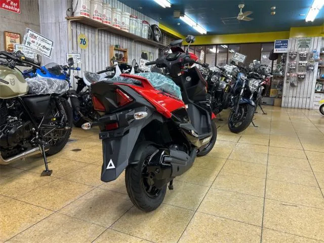 Suzuki 125 LED 2025 — миниатюра 3