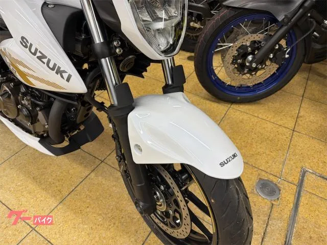 Suzuki GIXXER 250 ABS LED 2026 2026 — миниатюра 3